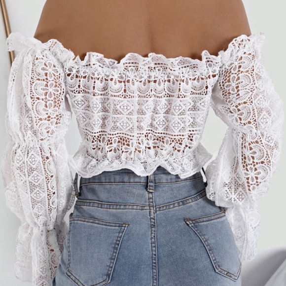 Boho Off Shoulder Ruffle Bell Sleeve Crop Top - Picture 5 of 6